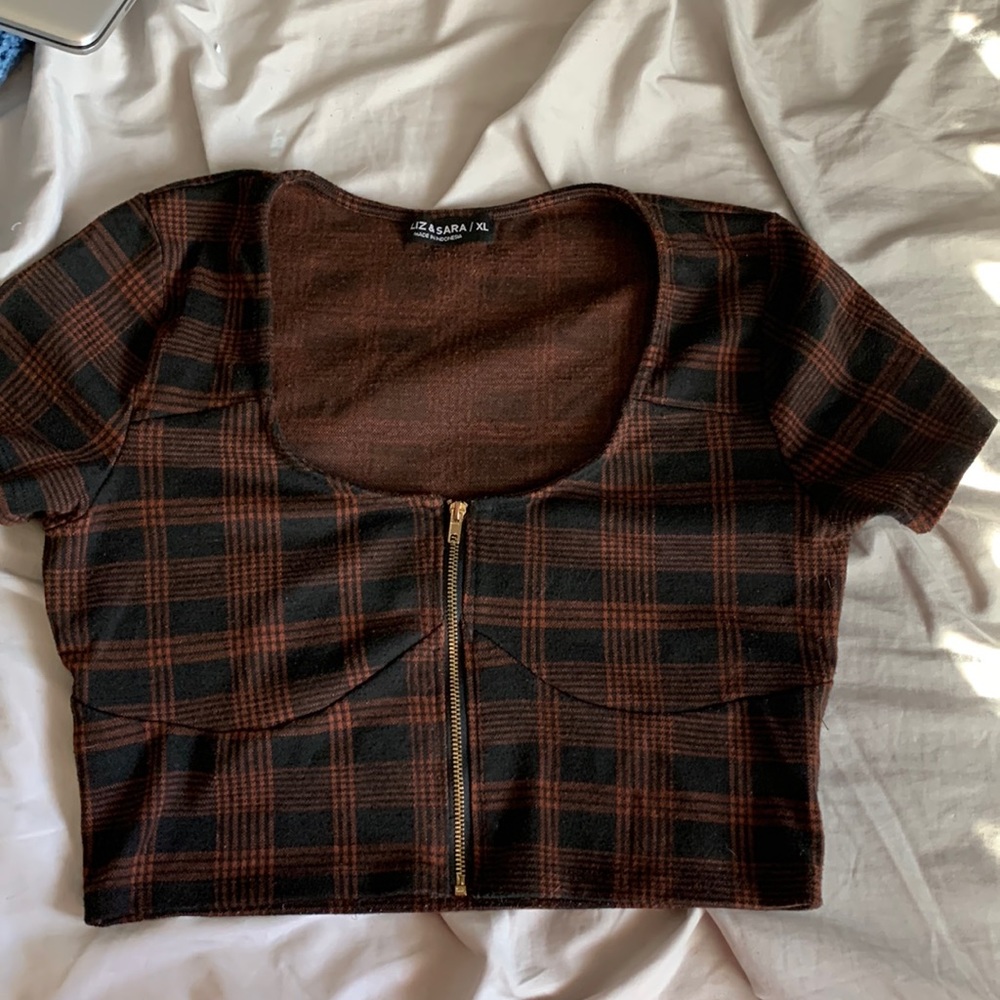 Liz & Sara shirt